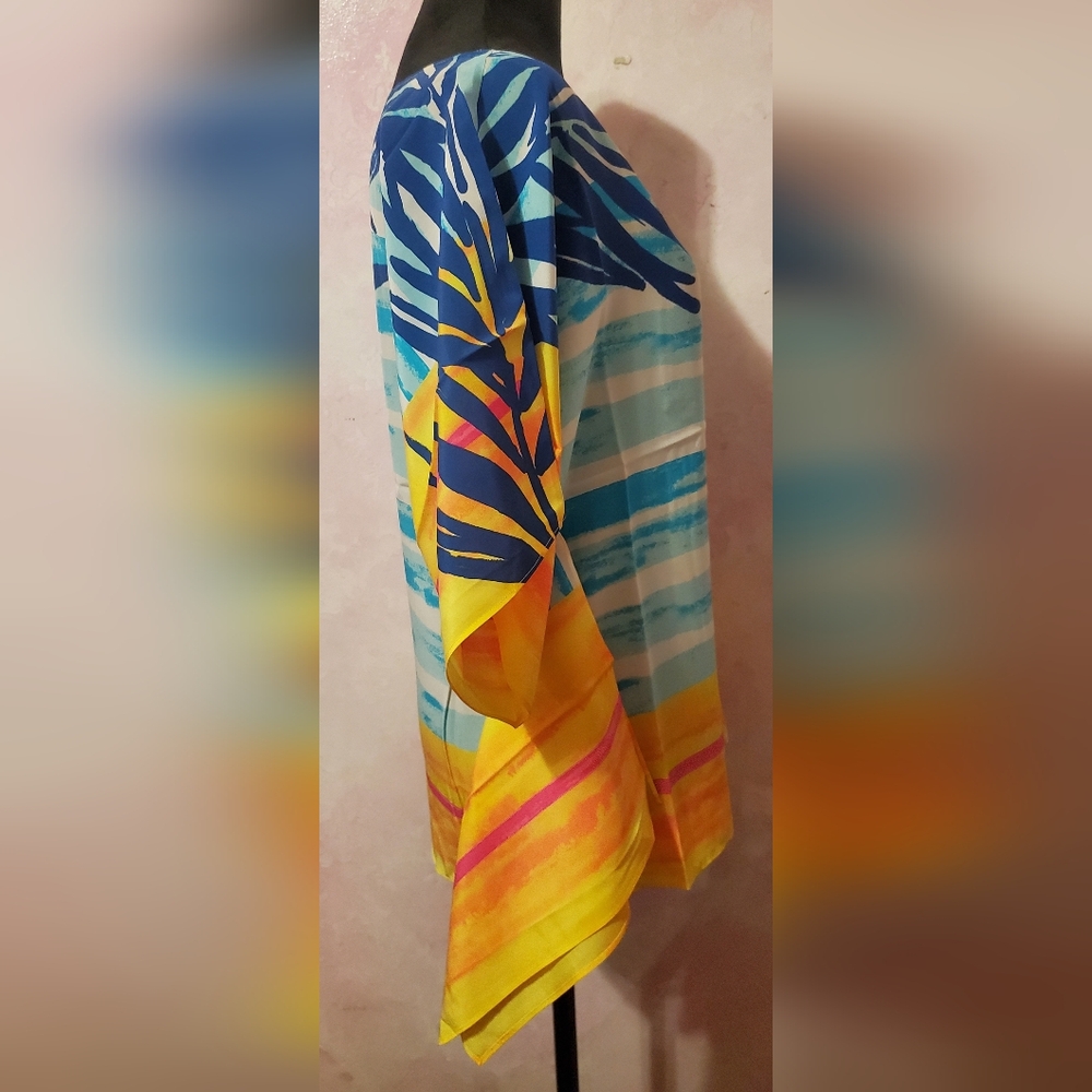 Lilly Pulitzer Vibrant Multicolor Kaftan Top - Picture 4 of 4